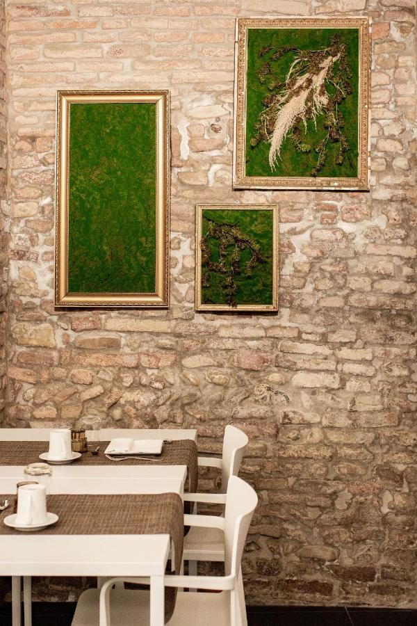 Rb Del Teatro&Apartaments Imola Luaran gambar