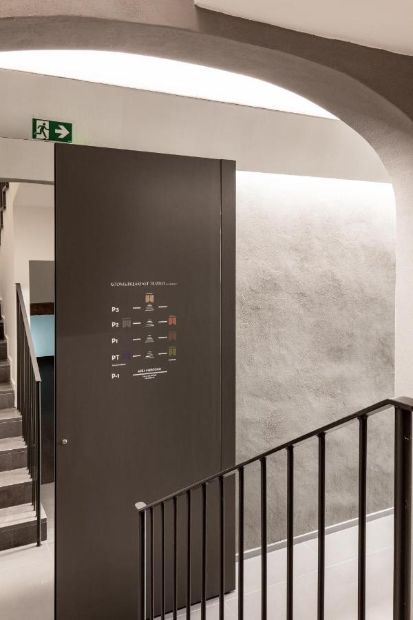 Rb Del Teatro&Apartaments Imola Luaran gambar